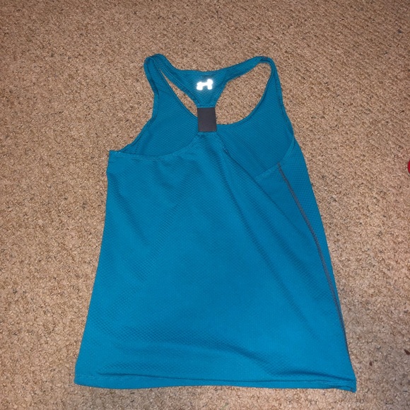 Under Armour Blue Run Tank - Picture 3 of 3
